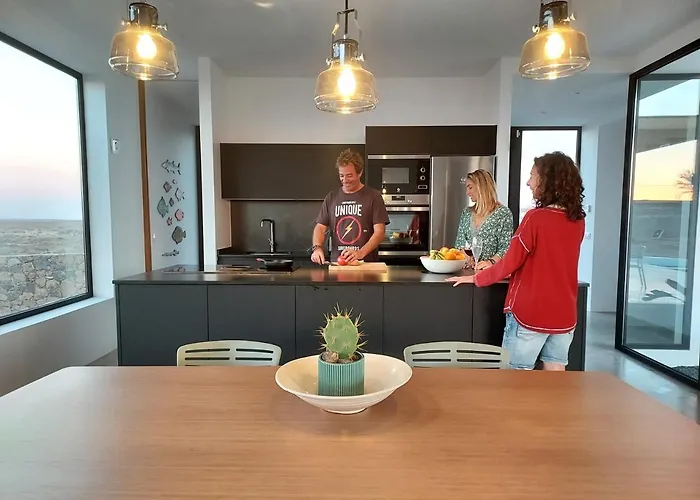 Tabaiba En Con Piscina