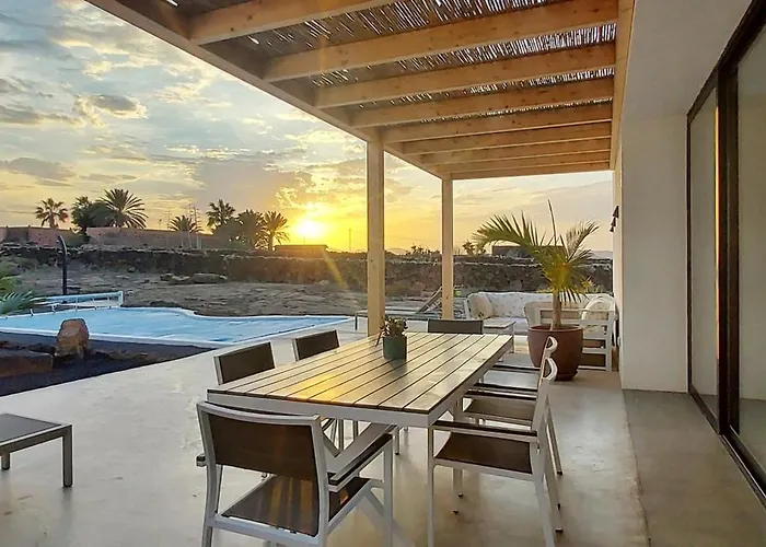 Tabaiba En Con Piscina *