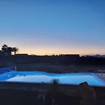 Villa Tabaiba En Con Piscina Lajares