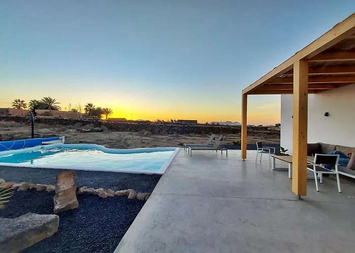 Villa Tabaiba En Con Piscina