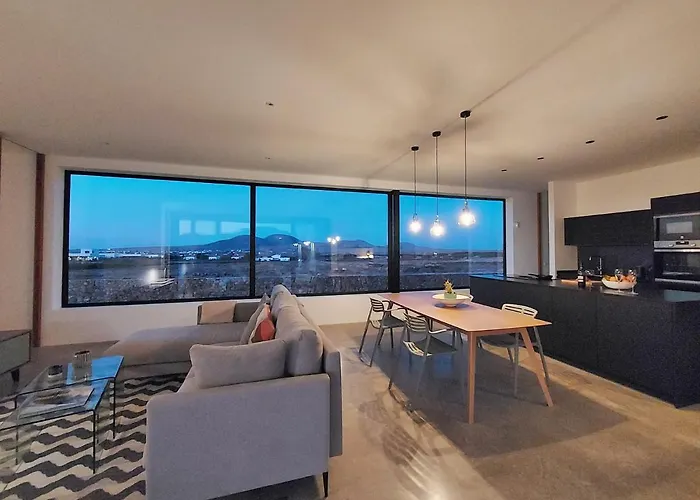 Villa Tabaiba En Con Piscina *