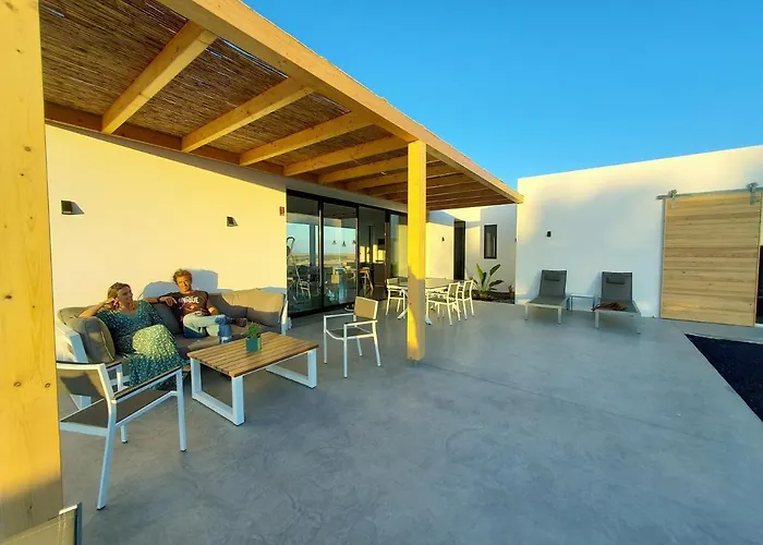 Villa Tabaiba En Con Piscina