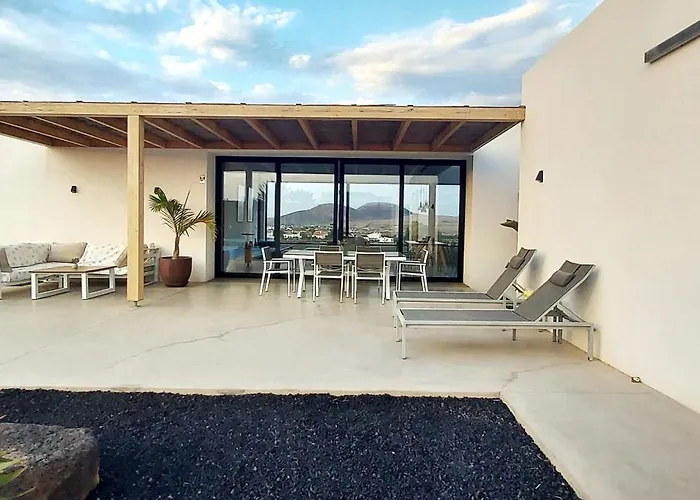 Tabaiba En Con Piscina *