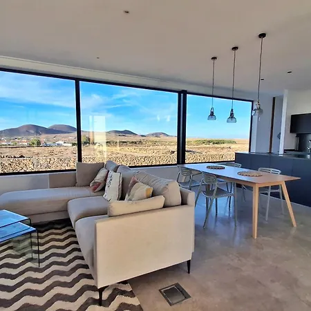 Tabaiba En Con Piscina *